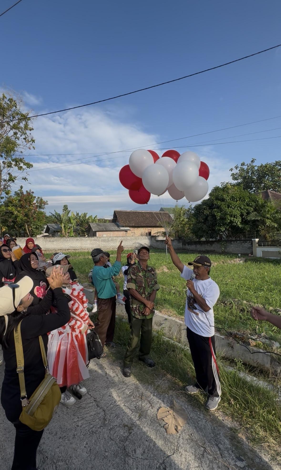 JALAN SEHAT MEMPERINGATI HUT RI KE-80